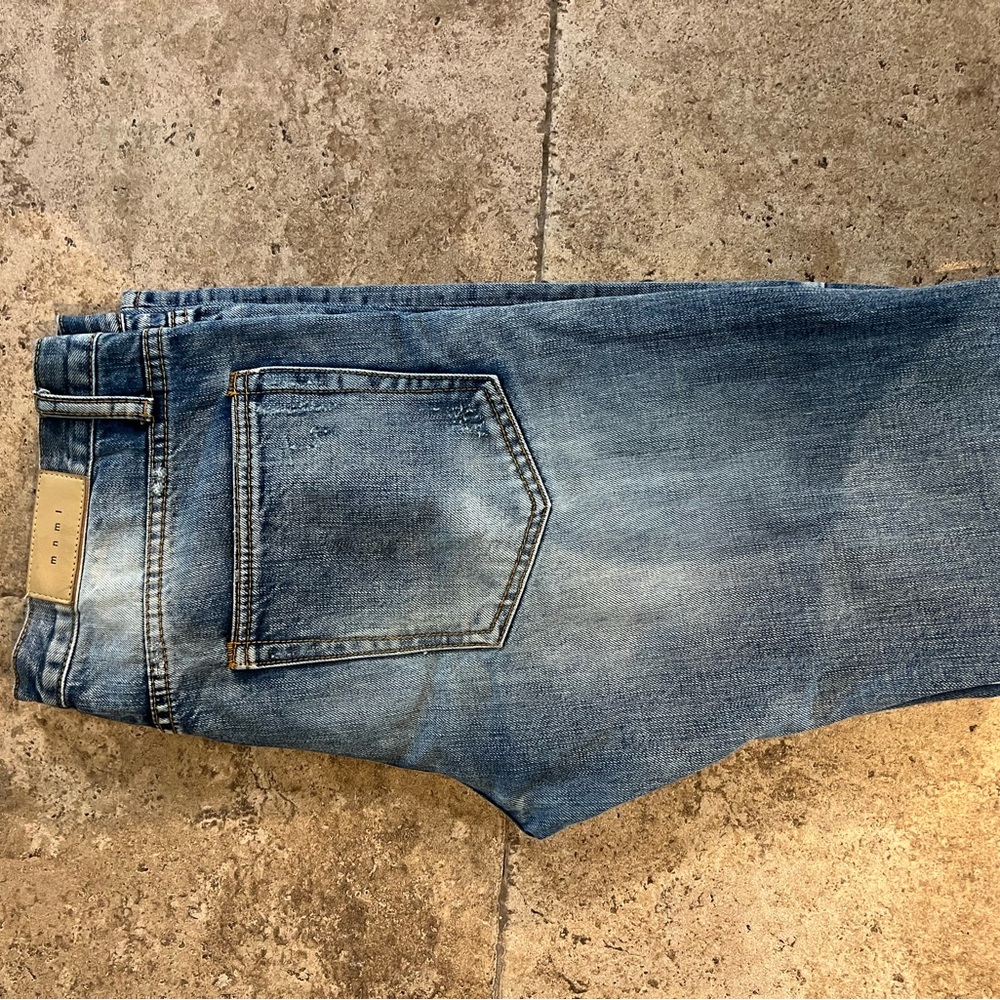 MNML Blue Straight Jeans with Vintage Distress
